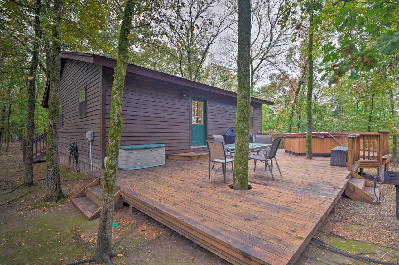 Hochatown Hideaway With Hot Tub, Grill And Fire Pit! Villa Stephens Gap Esterno foto
